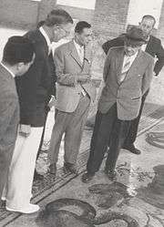 1952 - Da Sx. Sindaco di Piazza Armerina, Re Gustavo VI Adolfo di Svezia, Gino Vinicio Gentili, Axel Boëthius, alle spalle Cav. Vittorio Veneziano